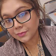 🍓 Just 4 ingredients, and everyone licks the bowl clean! This Cream Cheese  Fruit Dip is fluffy, sweet, and pairs with every fruit you love. 🍇🍎 👉  𝗧𝗿𝘆 𝗜𝘁 𝗡𝗼𝘄!