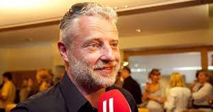 235 total views, 75 views today een bekende vlaamse acteur die regelmatig een rol speelde in kinderprogramma's werd vorige week opgepakt. Acteur Filip Peeters Verovert Plaats In Gemeenteraad Boechout Radio 2 De Grootste Familie