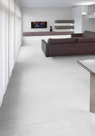 Cadorin يعرض باركيه من خشب البلوط الأبيض ناعم كامد مجلة تصميم الاجتماعية