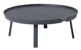 By comparison, a large coffee table made of stone would have a different effect on the room's ambiance and decor, being more cold and heavy but juniper is a very unusual coffee table, mostly because it puts together several contrasting forms, materials and finishes. Around Coffee Table Extra Large Muuto Muuto 21160