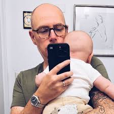 I hadn't had a silver phone for a while and I'm super happy that I got that  one this time.