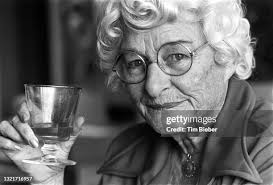 1,561 The Miller Sisters Photos & High Res Pictures