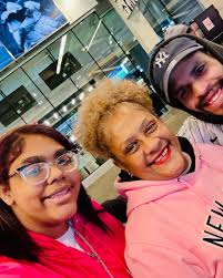 Happy birthday to my beautiful stepmother @hearts4yenny word can't express  how much you mean to me. Thank you for the warmth, laughter, and endless  love you bring into my life every day.