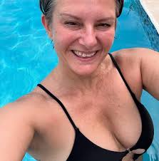 lovemodeling #curiouscarly #usa #modelsearch #model #usagirl