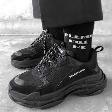 Shop over 1,800 top balenciaga men's shoes and earn cash back from retailers such as balenciaga, cettire, and farfetch and others such as ssense and vestiaire collective all in one place. ð—„ð—ˆð—ˆð–¼ð—ˆð—‹ð–¾ Korean Shoes Shoes Aesthetic Shoes