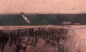 The large container ship apparently hit ground while. Xsoiu7pqluny0m
