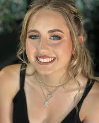 𝑀𝒶𝓀𝑒𝓊𝓅 𝒷𝓎 𝑀𝒶𝑔𝑔𝒾𝑒 (@maggiem_mua) • Instagram photos and videos