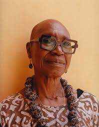 Mr Porter x Dunhill SS24 Art direction @charrayner_creative Styling  @charlieschneiderjacobson Model @evansicekida1 Grooming @mata_marielle Set  design @kingsdrawingclub Lighting @nathan.t.ford Production @rubeesamuel  Blessings to the whole team 🙏🏽