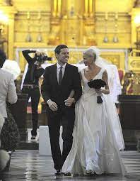 Elbrus (1998), kilimandżaro (2002), mont blanc (2003), aconcagua. Malgorzata Kozuchowska I Bartlomiej Wroblewski Pobrali Sie 30 Viii 2008 Roku Wedding Dresses Dresses Fashion