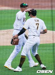 이번에 뽑힌 건슬 공모전 그려보았슴. Sd ì¸ê¸°ë‚¨ ê¹€í•˜ì„± ë§ˆì°¨ë„ê°€ ê¹€í•˜ì„± ì²« ì•ˆíƒ€ ê³µì„ ê´€ì¤'ì„ì— ë˜ì§„ ì‚¬ì—° ë„¤ì´íŠ¸ ë‰´ìŠ¤