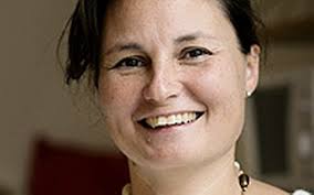 Nu går de hem klockan tre