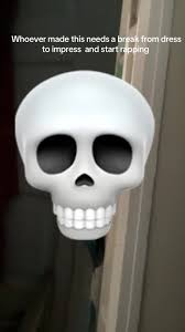 This Man Rapping to The Dress to Impress Song