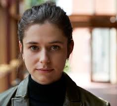 The Tourist ending explained