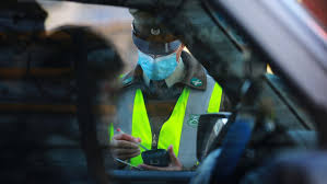 Se puede pedir solo un permiso por persona válido para sábado y domingo, es decir uno solo por fin de semana. 2pol8g42 4nmm