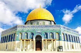Secara historis, masjid kedua yang dibangun di muka bumi ini. 5 Fakta Menarik Tentang Masjid Al Aqsa Halaman All Kompas Com