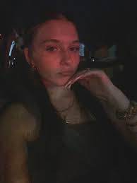 Layla Dennis (@layla_dennis)