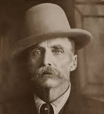 Ashley Middaugh's Instagram, Twitter & Facebook