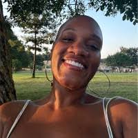 30+ profils pour “Danielle Marie”