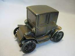 Vintage 1974 Banthrico Antique Car 1910 Baker Electric Coin Etsy Antique Cars Brass Color Coin Bank