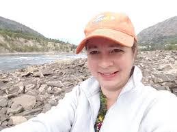 Jennifer Cuthbertson's Instagram, Twitter & Facebook