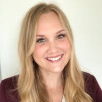 2000+ profilů „Treu“