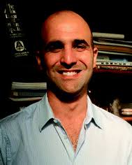 Late stage trifluoromethylthiolation strategies for organic compounds