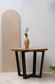 Top quality craftsmanship makes your project easy to complete on time. Round Bord Table Metal Legs Konk Custom Handmade Furniture