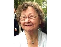 Annabelle Buchanan's Instagram, Twitter & Facebook