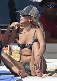 Millie Bobby Brown Bikini Pussy Print of the Day