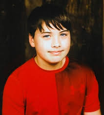 Ethan Vandiver's Instagram, Twitter & Facebook