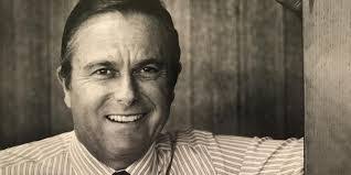 Tom Vankirk's Instagram, Twitter & Facebook