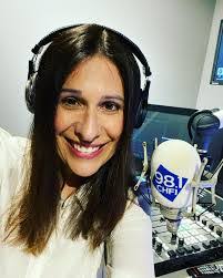 Christine Cardoso's Instagram, Twitter & Facebook