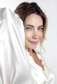 Costa Magazine edición agosto by Costa Magazine