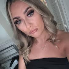 Hi my loves, has anyone got any tips how to tame a hamster I've had my  little Hank for about two months and he still keeps to himself if I pop my