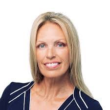 Valonda Richardson's Instagram, Twitter & Facebook