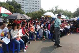 Ia mengingatkan bahwa ibadah sosial jauh lebih penting daripada ibadah individual. Gki Yasmin Dan Hkbp Filadelfia Gelar Ibadah Ke 147 Di Depan Istana
