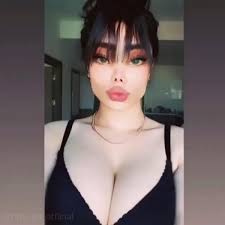 رها پیت کیست؟ بررسی حواشی رها ترنس ایرانی اینستاگرام - بت مارکت