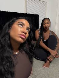 When Nikki tells Melisa she needs to go back to Mike!