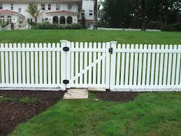 Picket fence vinyl fence panels costco. With A Contemporary Picket White Pvc Fence You Don T Have To Worry About Keeping Up With The Paint For Your White Picket Picket Fence White Picket Fence Fence