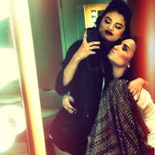 478 ნახვა ივლისი 3, 2009. Demi Lovato Selena Gomez Friendship A Complete Timeline