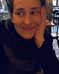 Victoria Dearing's Instagram, Twitter & Facebook