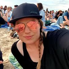 Erin Walling (@oh_bambino)