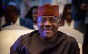 bytiki pothe edi compulsory 😍😍 0わめ Demeralogrcaty fested ChincaR proven  Clncalproven-actver actives SPF 50 PA PA+++ MULTIVITAMIN SUNSCREEN GEL D  DERMATOUCH. +Allantaia Allantoin ++ M- Shuttle sC + Hyaluranic Acid 30g11oz  30