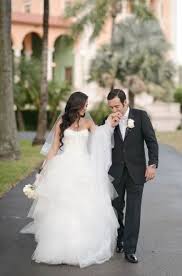 Wedding Photography Ideas Bride And Groom Romantic 36 Ideas For 2019 Wedding Picture Poses Bride Groom Poses Wedding Photography Bride