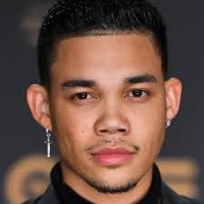 Watch Shake It Up (2010) TV Series Online