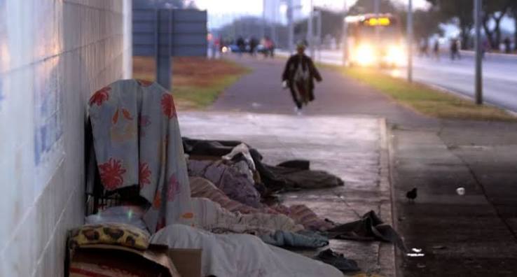 DF tem 3 mil moradores de rua; concentração maior é na área central