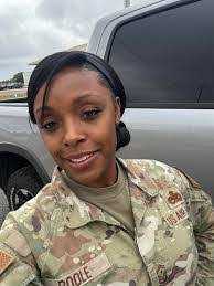 Ava Peters's Instagram, Twitter & Facebook