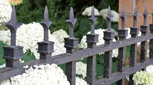 Aluminum fencing is an economical alternative to the look of wrought iron and is widely used as a secure pool fence enclosure. Pricing Guide How Much Does An Aluminum Fence Cost Lawnstarter