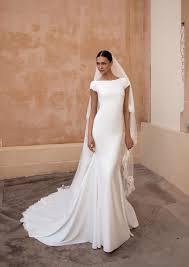She won the miss israel title in 2004 and went on to represent israel at the 2004 miss universe beauty pageant. The 2020 Pronovias Collection Spotlight You Ll Want To Bookmark Ruffled