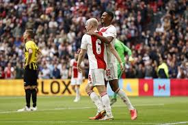 Ajax have been winning at both half time and full time in 5 of their last 7 matches against vitesse in all competitions. D3aak Aruehcum